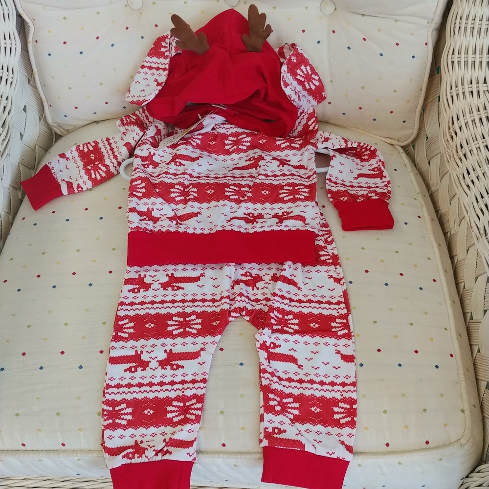 Christmas Reindeer Jogger Outfit